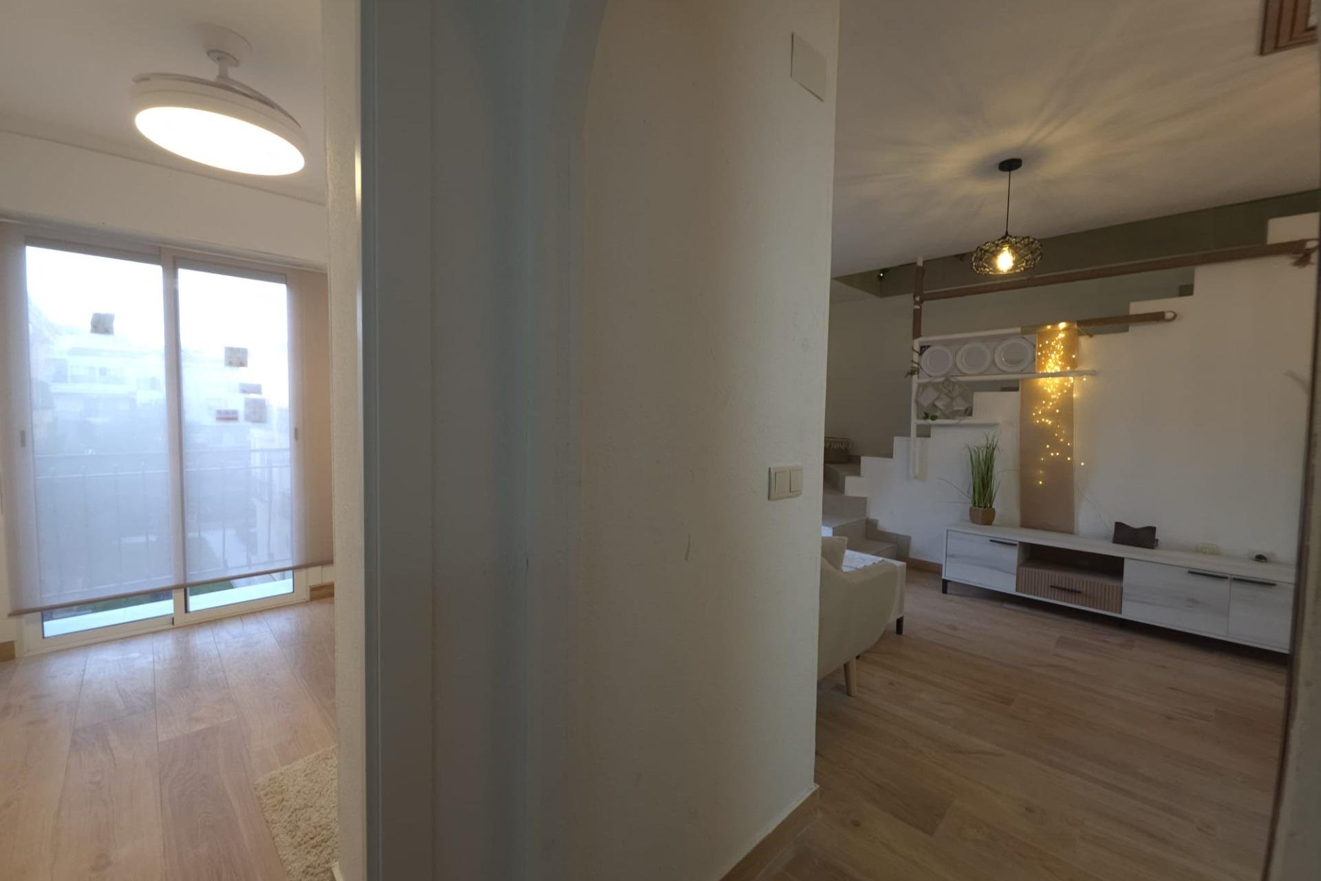 Reventa - Ático -
Torrevieja - Cala Ferris