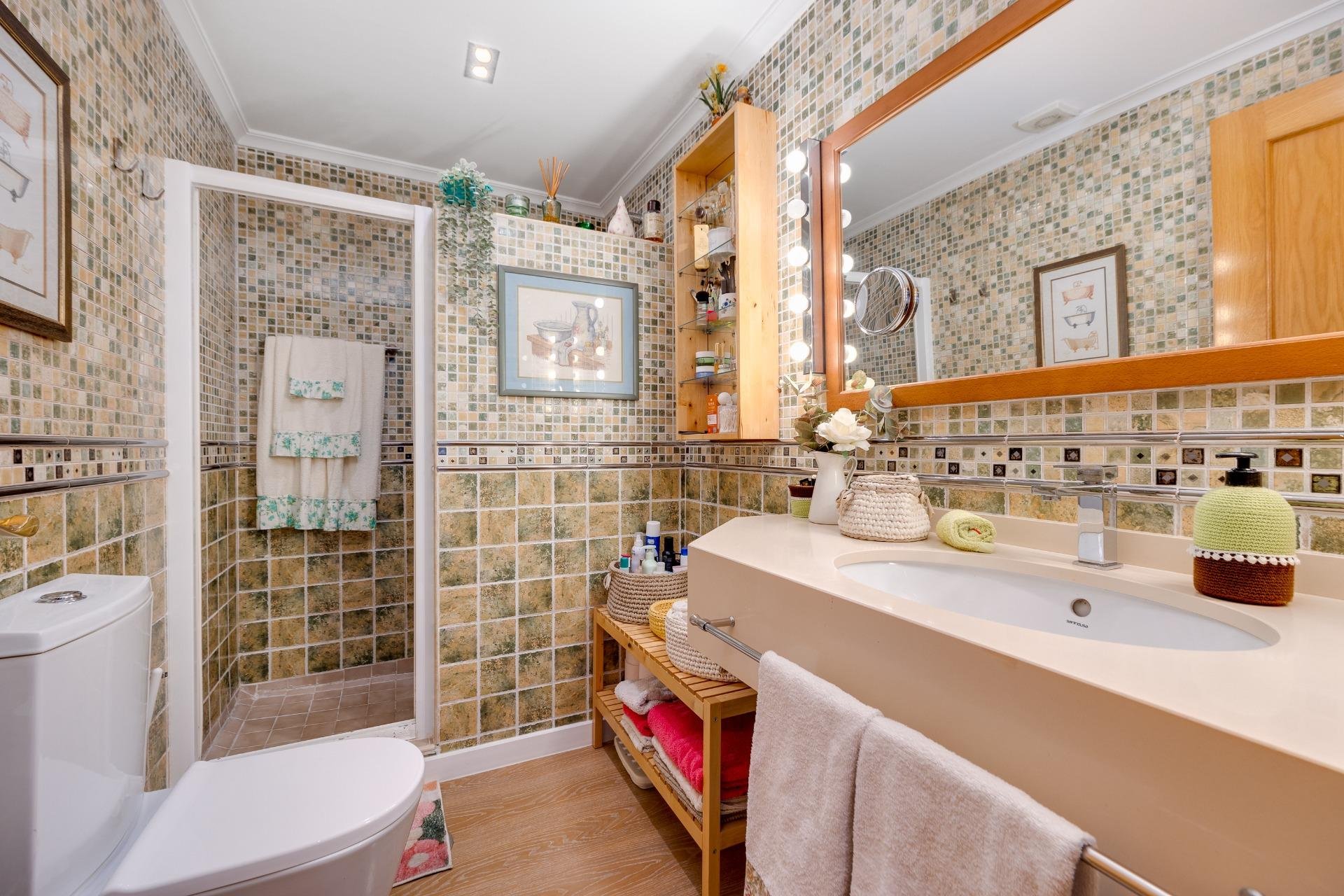 Reventa - Ático -
Torrevieja - Centro