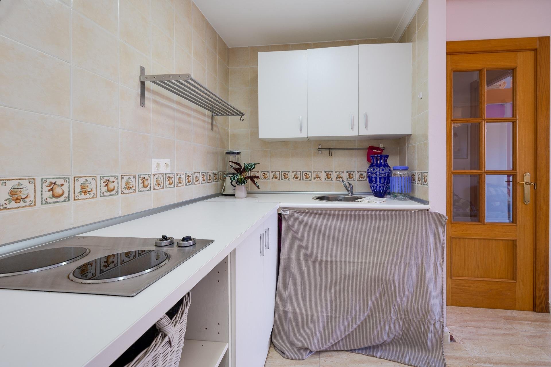 Reventa - Ático -
Torrevieja - Centro