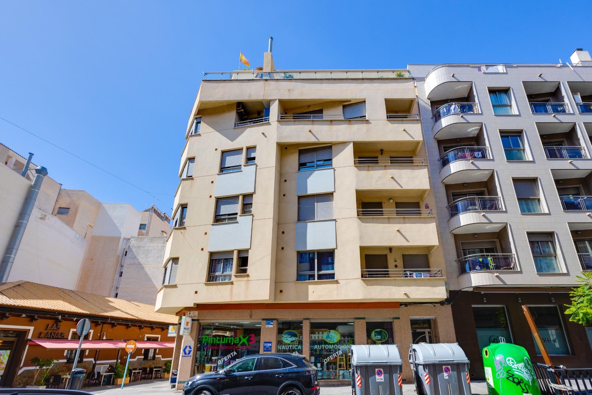 Reventa - Ático -
Torrevieja - Centro