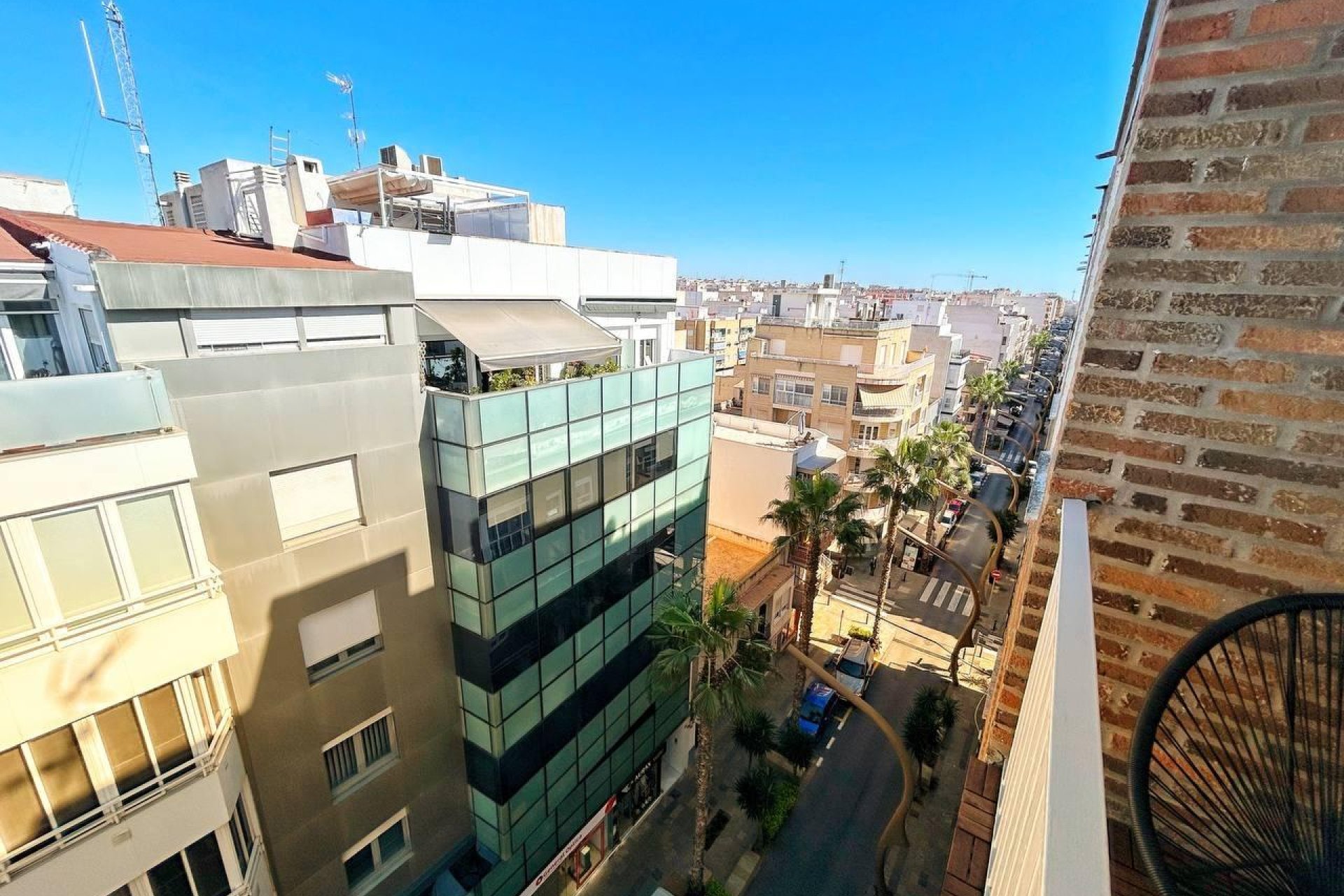Reventa - Ático -
Torrevieja - Centro