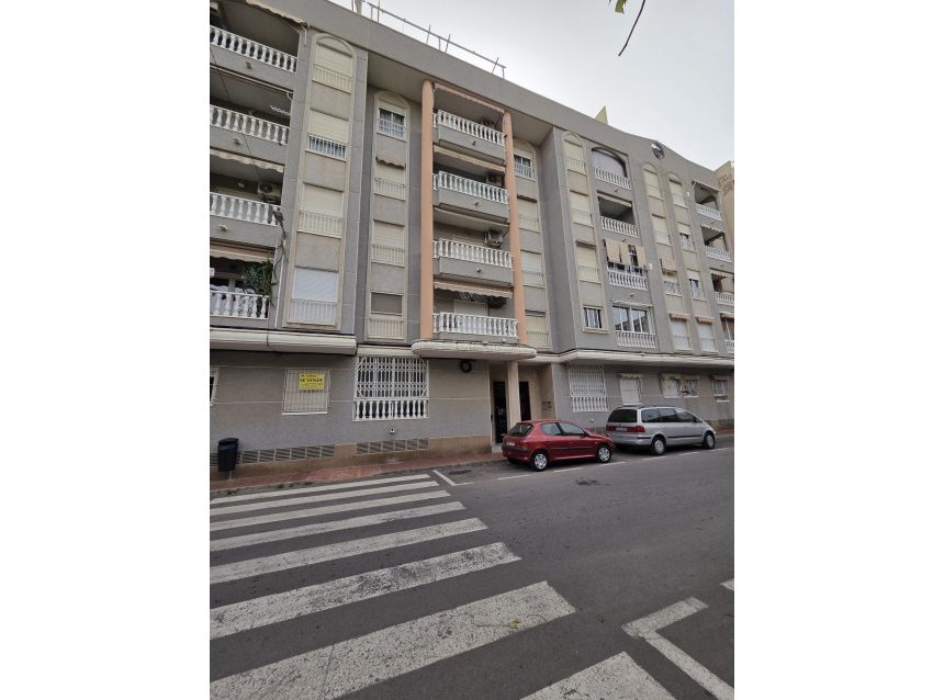 Reventa - Ático -
Torrevieja - Costa Blanca