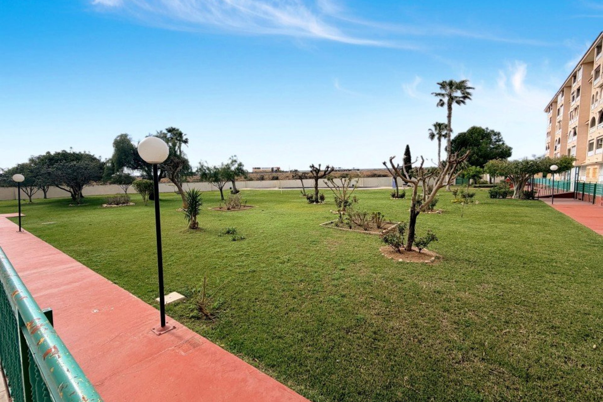 Reventa - Ático -
Torrevieja - Costa Blanca