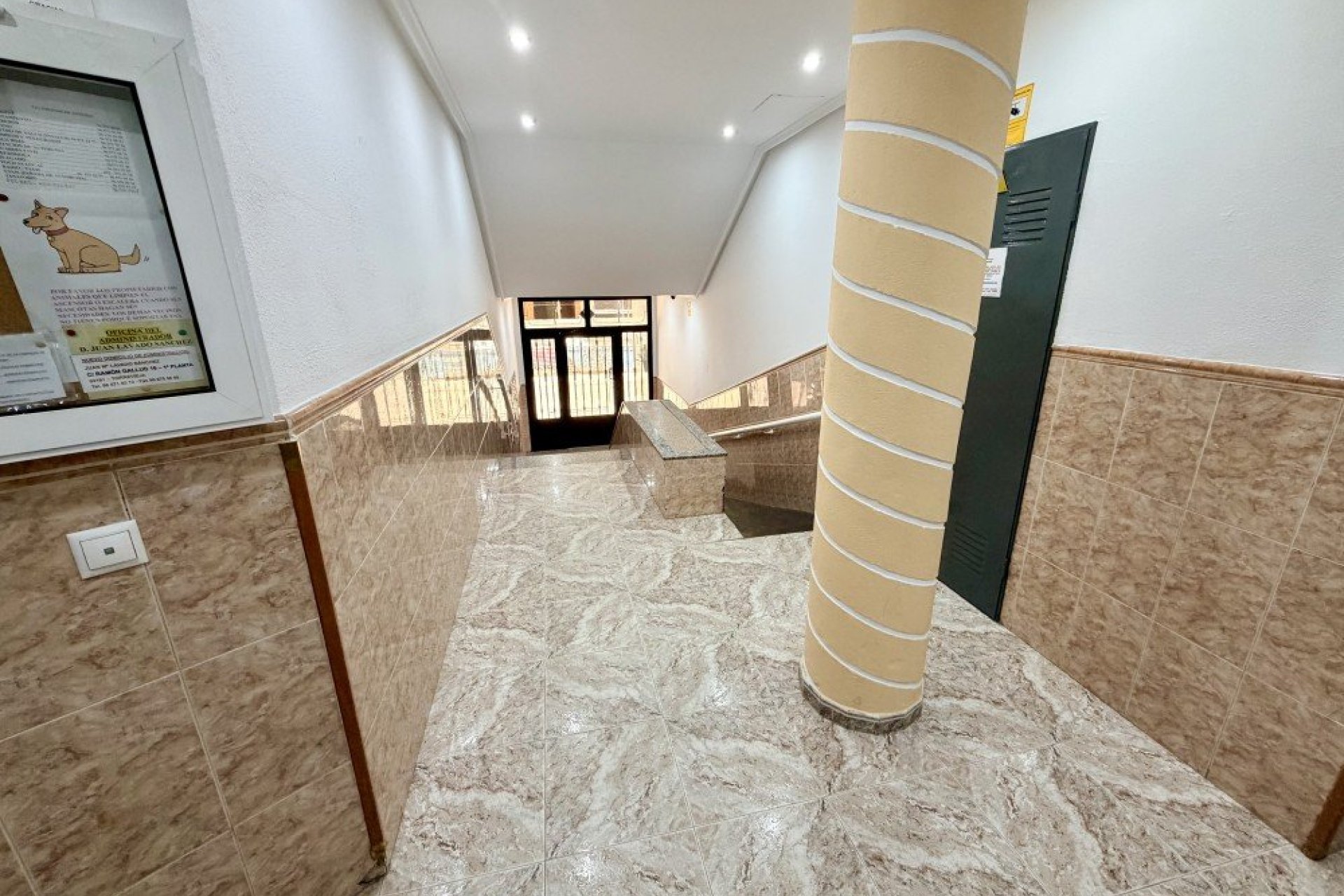 Reventa - Ático -
Torrevieja - Costa Blanca