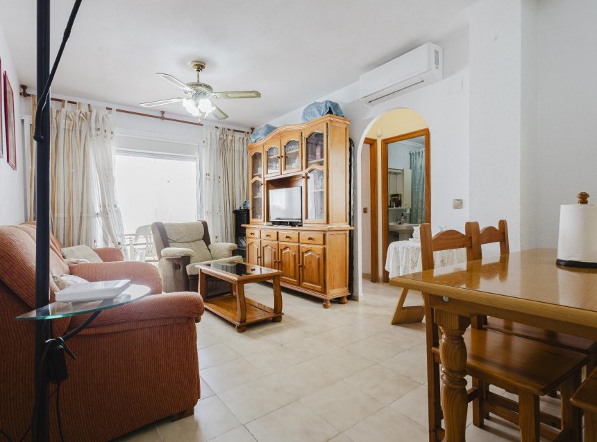 Reventa - Ático -
Torrevieja - Costa Blanca