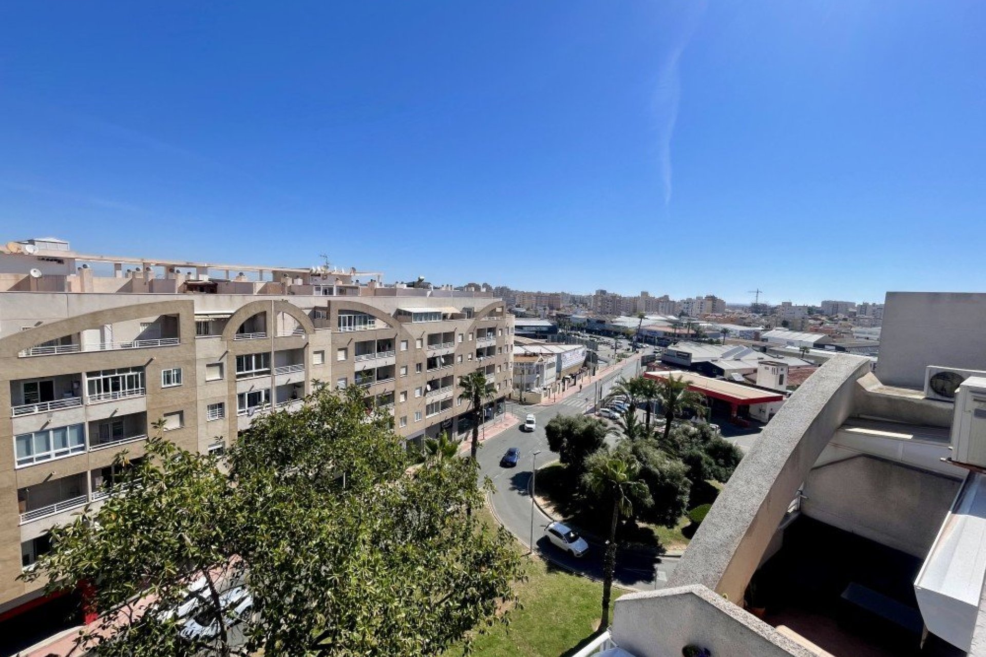 Reventa - Ático -
Torrevieja - Costa Blanca