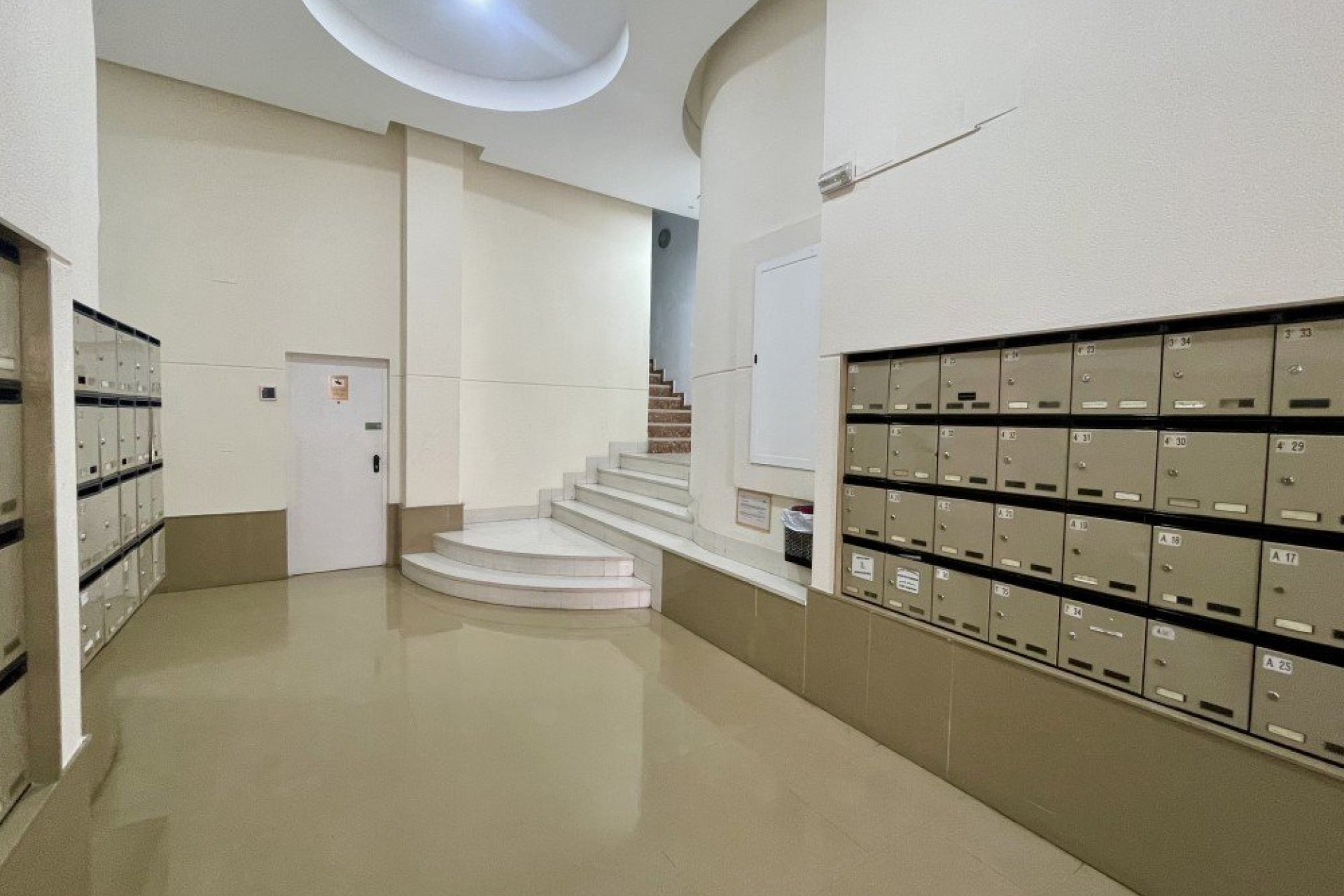 Reventa - Ático -
Torrevieja - Costa Blanca