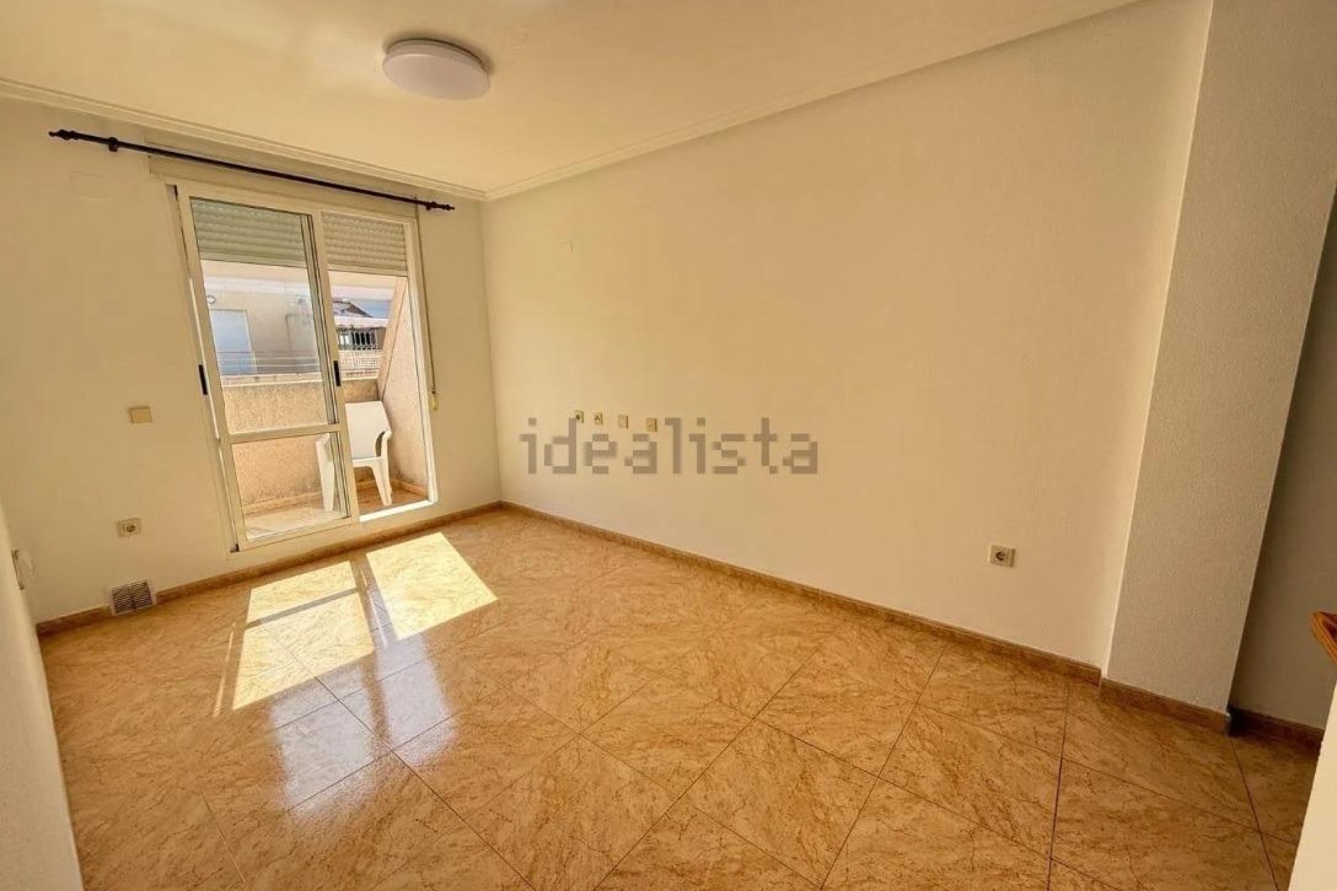 Reventa - Ático -
Torrevieja - El Molino