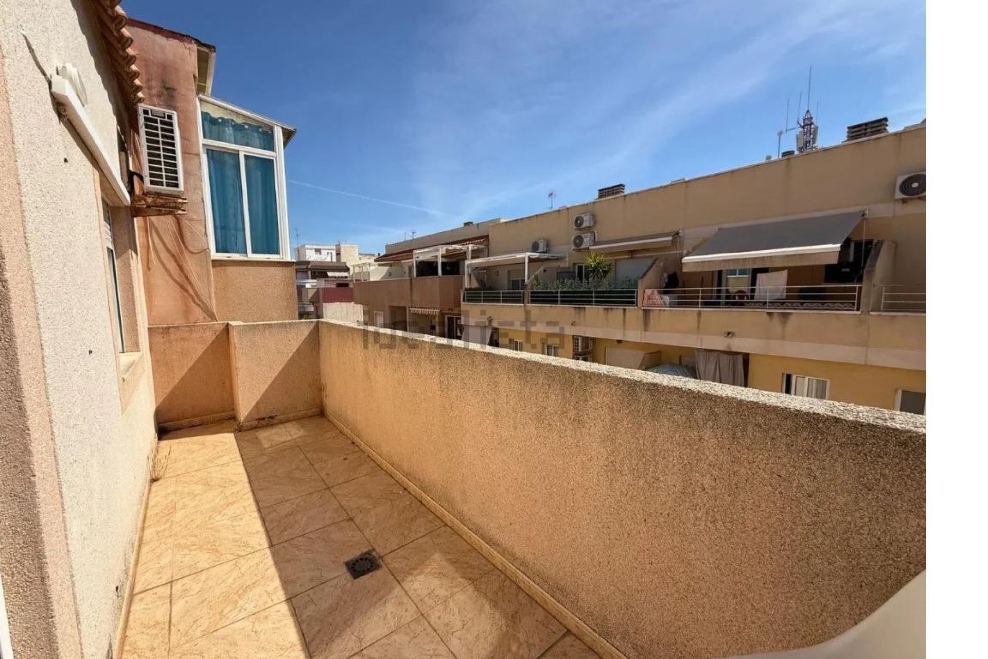Reventa - Ático -
Torrevieja - El Molino