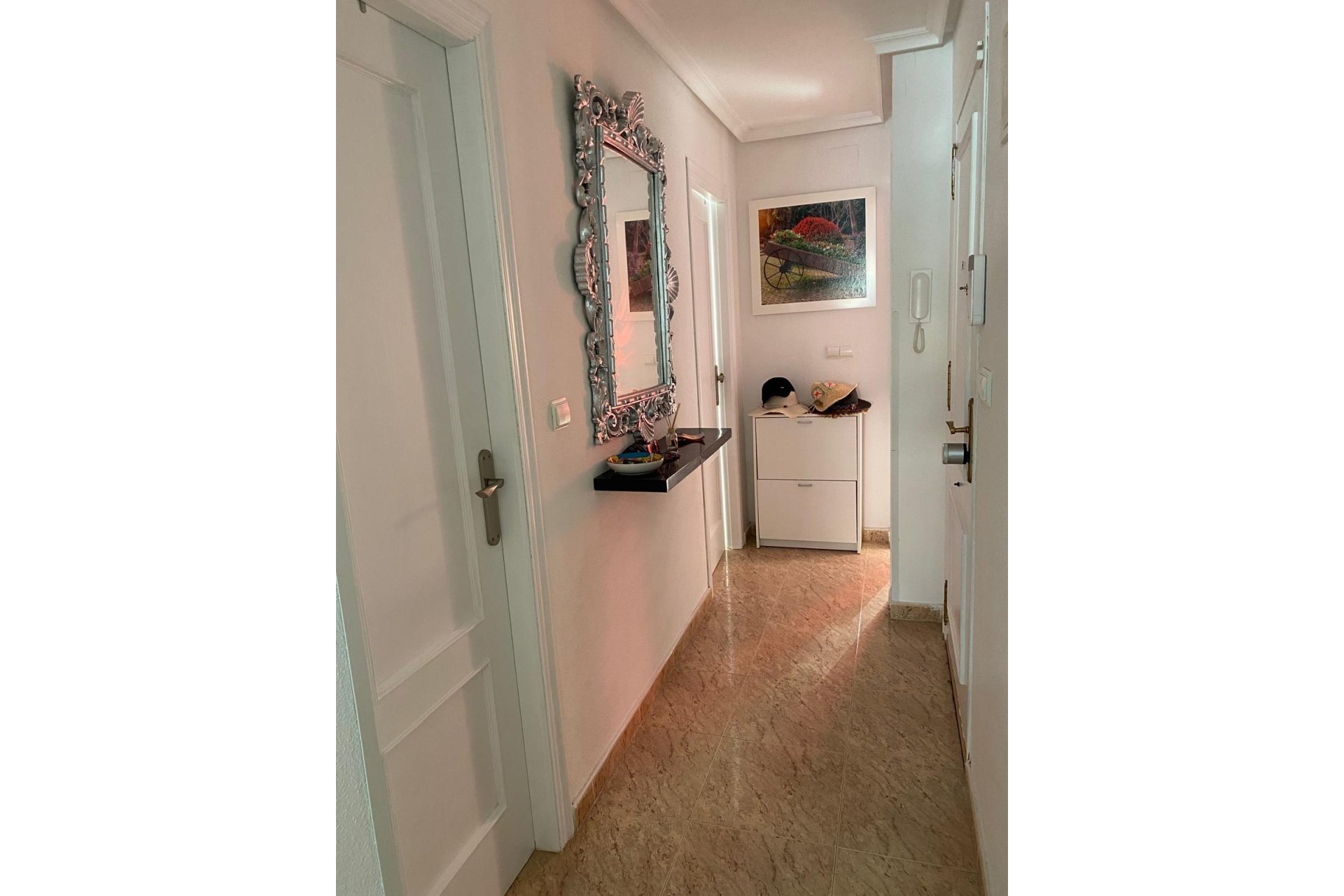 Reventa - Ático -
Torrevieja - Estacion De Autobuses