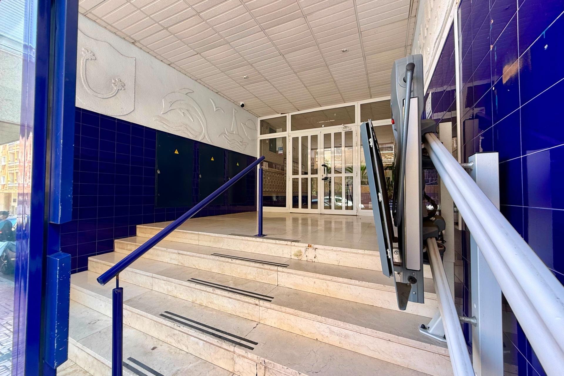 Reventa - Ático -
Torrevieja - Habaneras