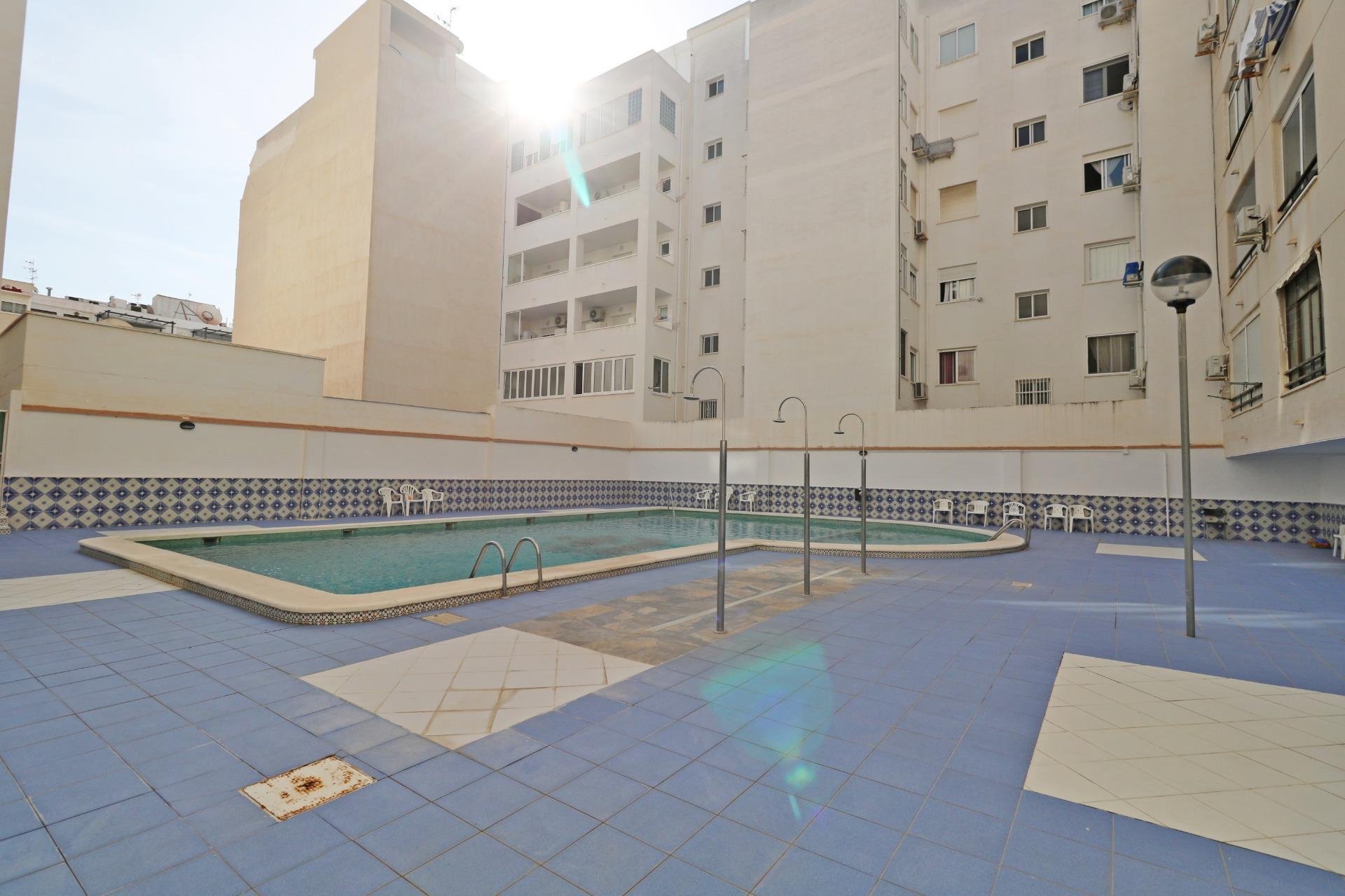 Reventa - Ático -
Torrevieja - Habaneras