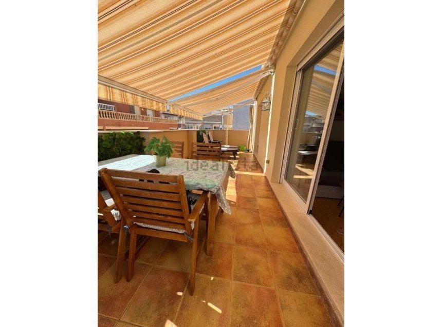 Reventa - Ático -
Torrevieja - La Mata