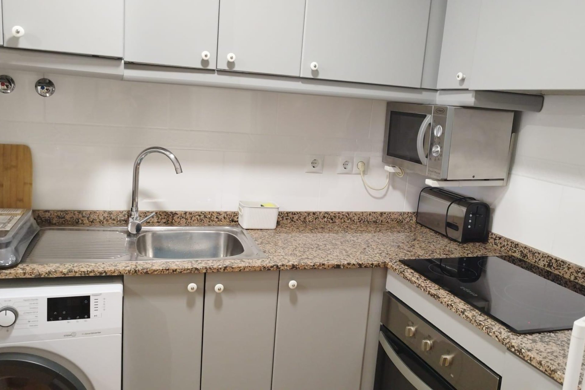 Reventa - Ático -
Torrevieja - La Mata