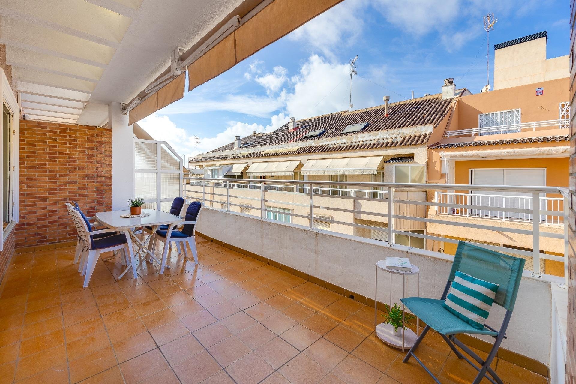Reventa - Ático -
Torrevieja - Paseo Maritimo