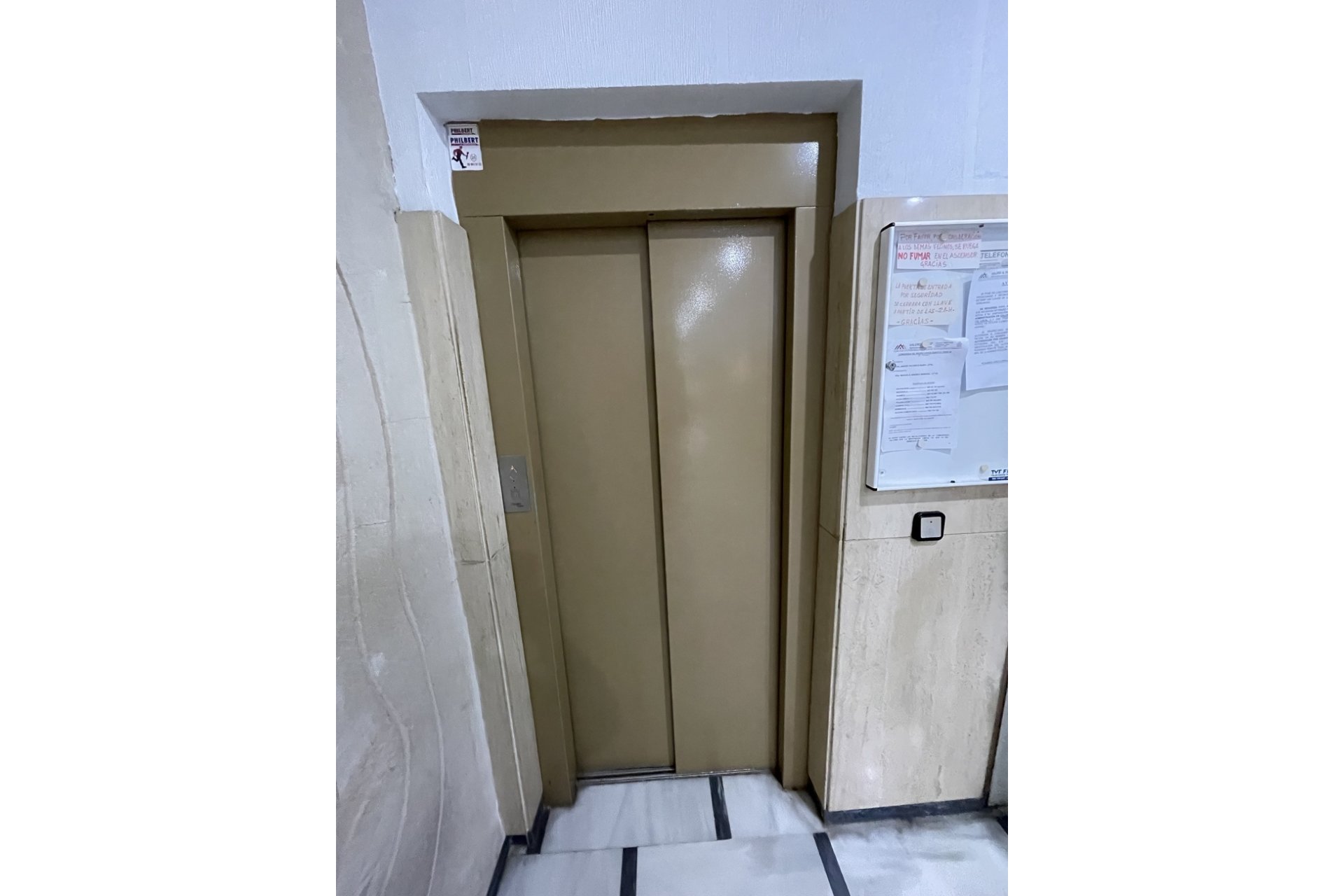 Reventa - Ático -
Torrevieja - Playa de cura