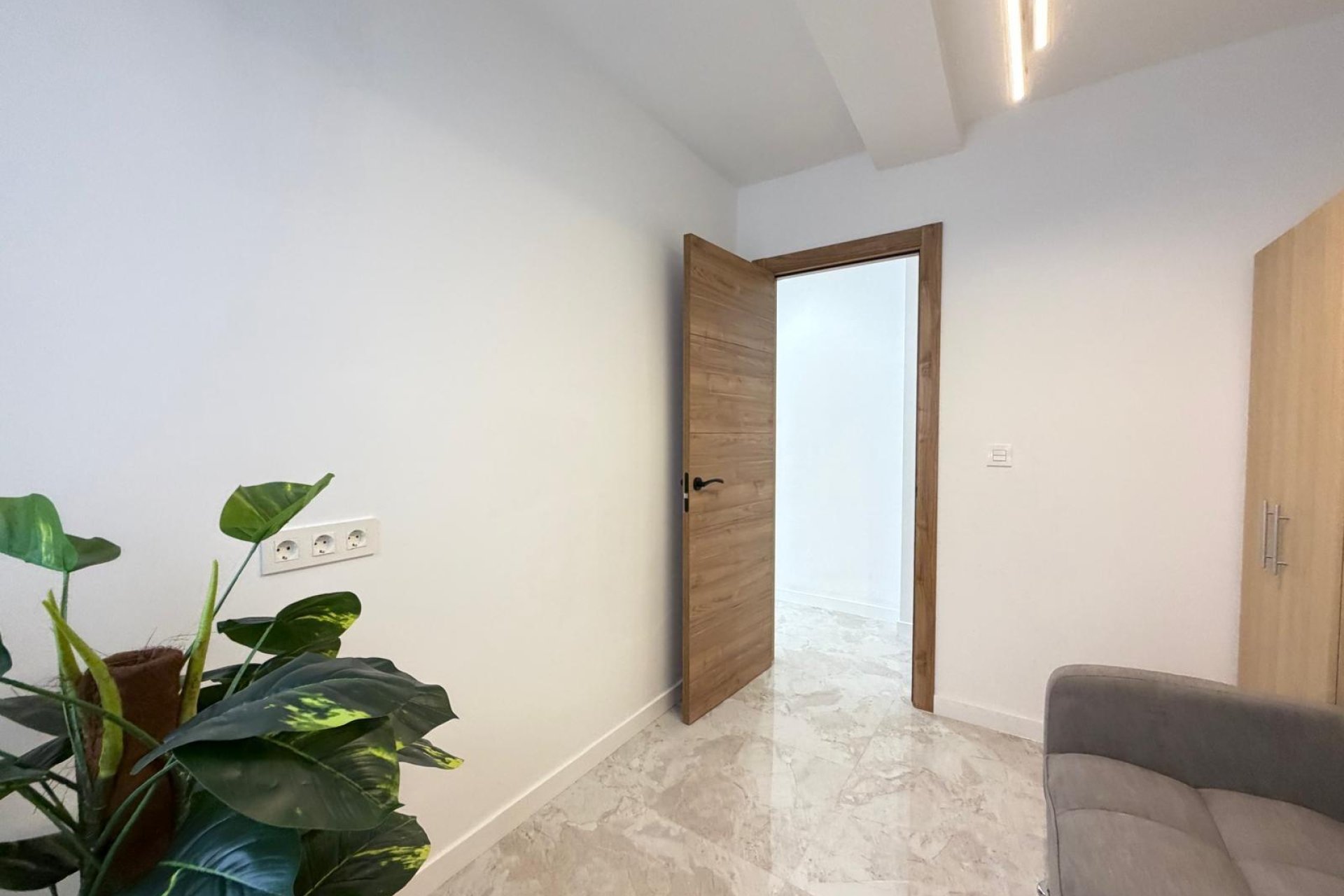 Reventa - Ático -
Torrevieja - Playa del Cura