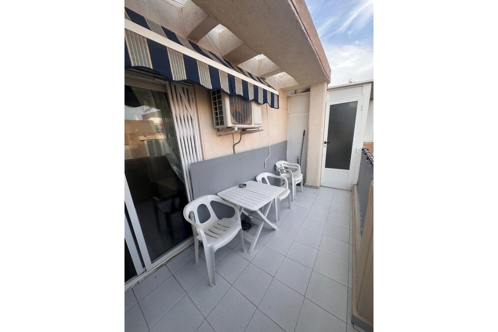 Reventa - Ático -
Torrevieja - Playa del Cura