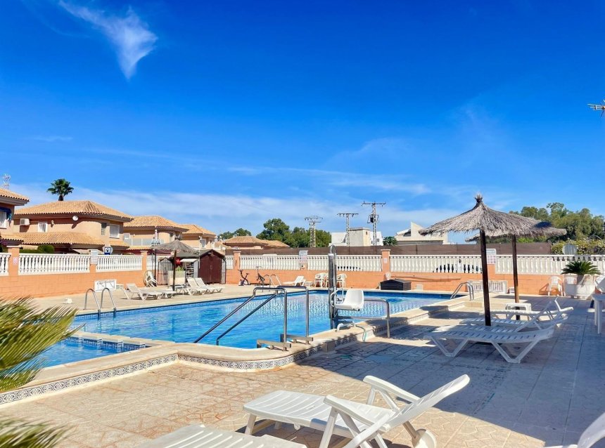 Reventa - Ático -
Torrevieja - Punta Prima