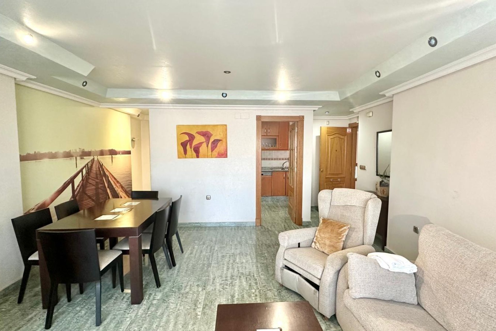 Reventa - Ático -
Torrevieja