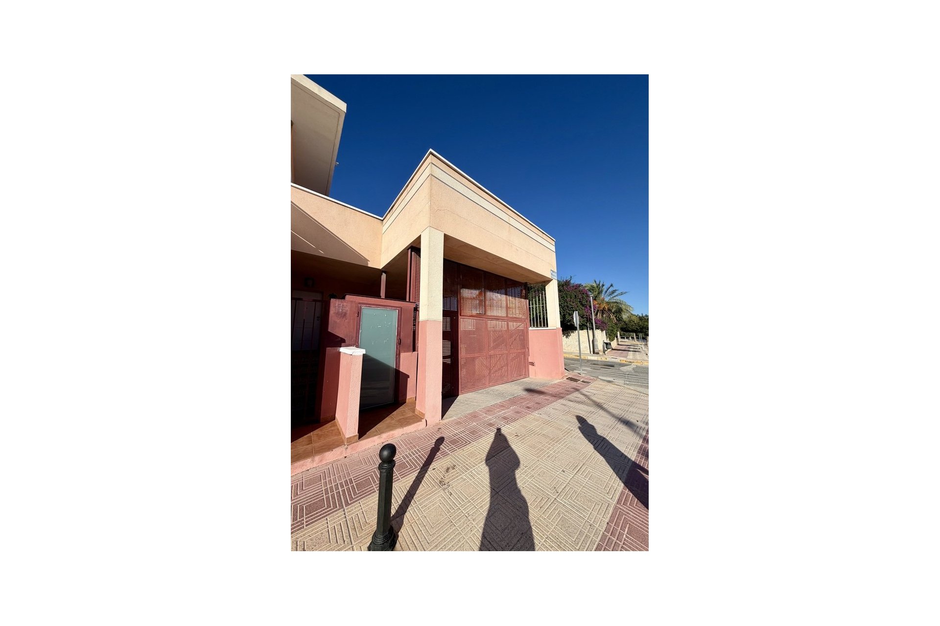 Reventa - Bungalow -
Benferri - Inland