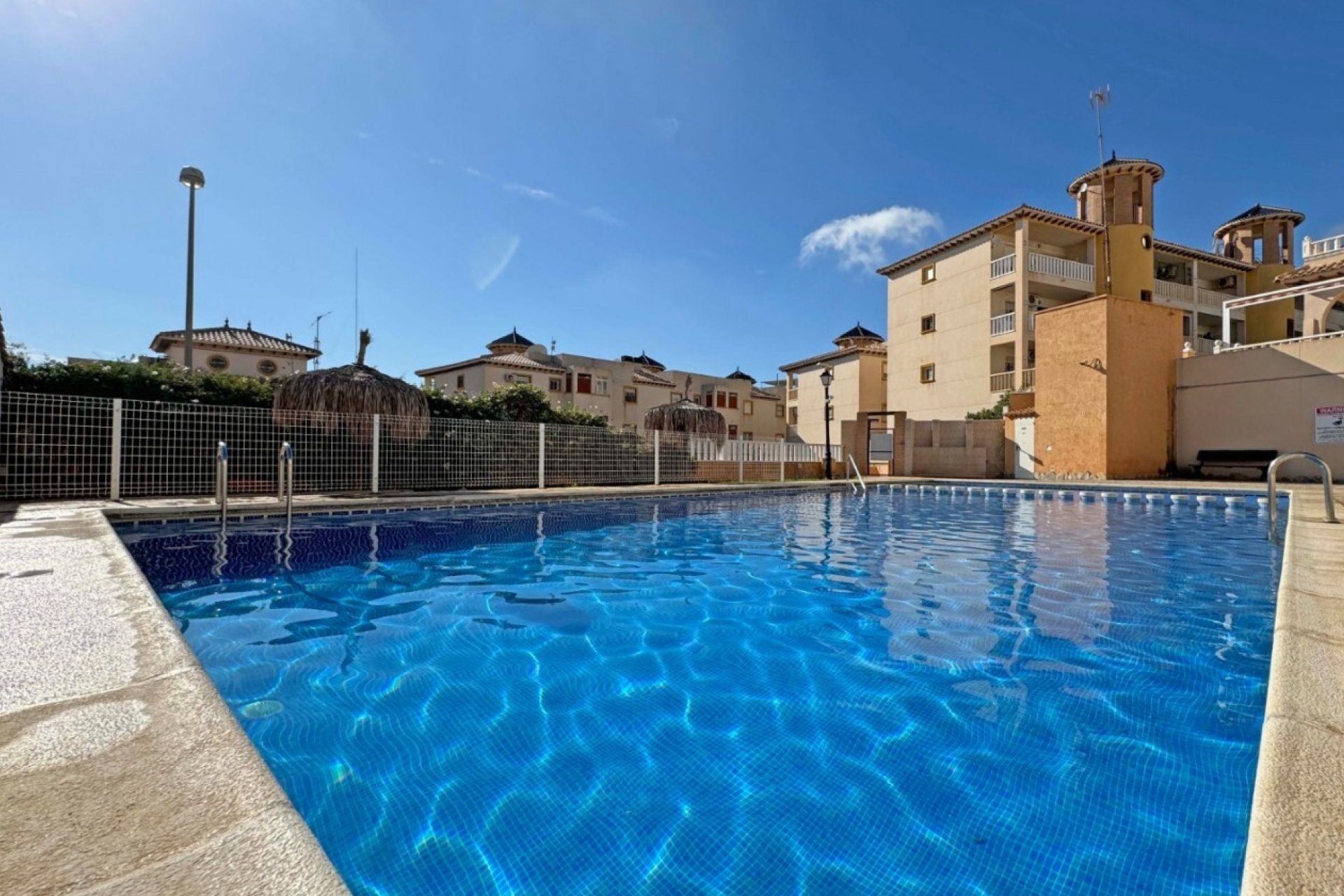Reventa - Bungalow -
Lomas de Caboroig - Costa Blanca