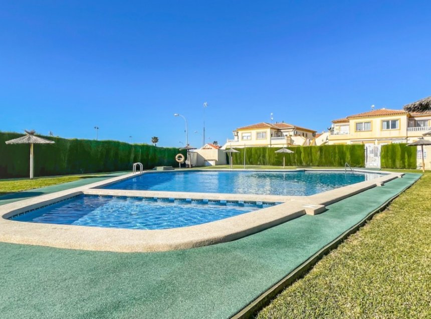 Reventa - Bungalow -
Orihuela Costa - Costa Blanca