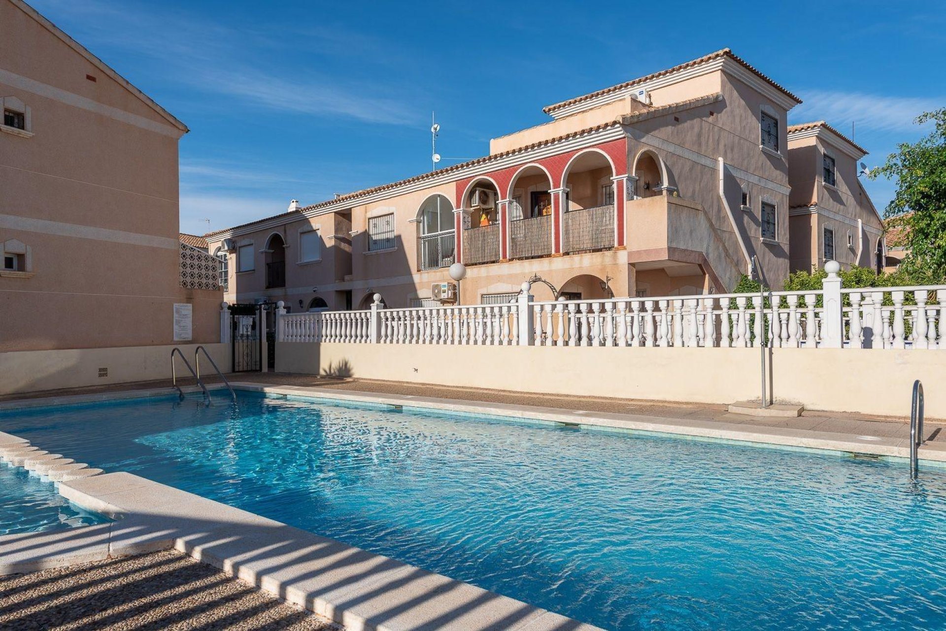 Reventa - Bungalow -
Orihuela Costa - La Regia