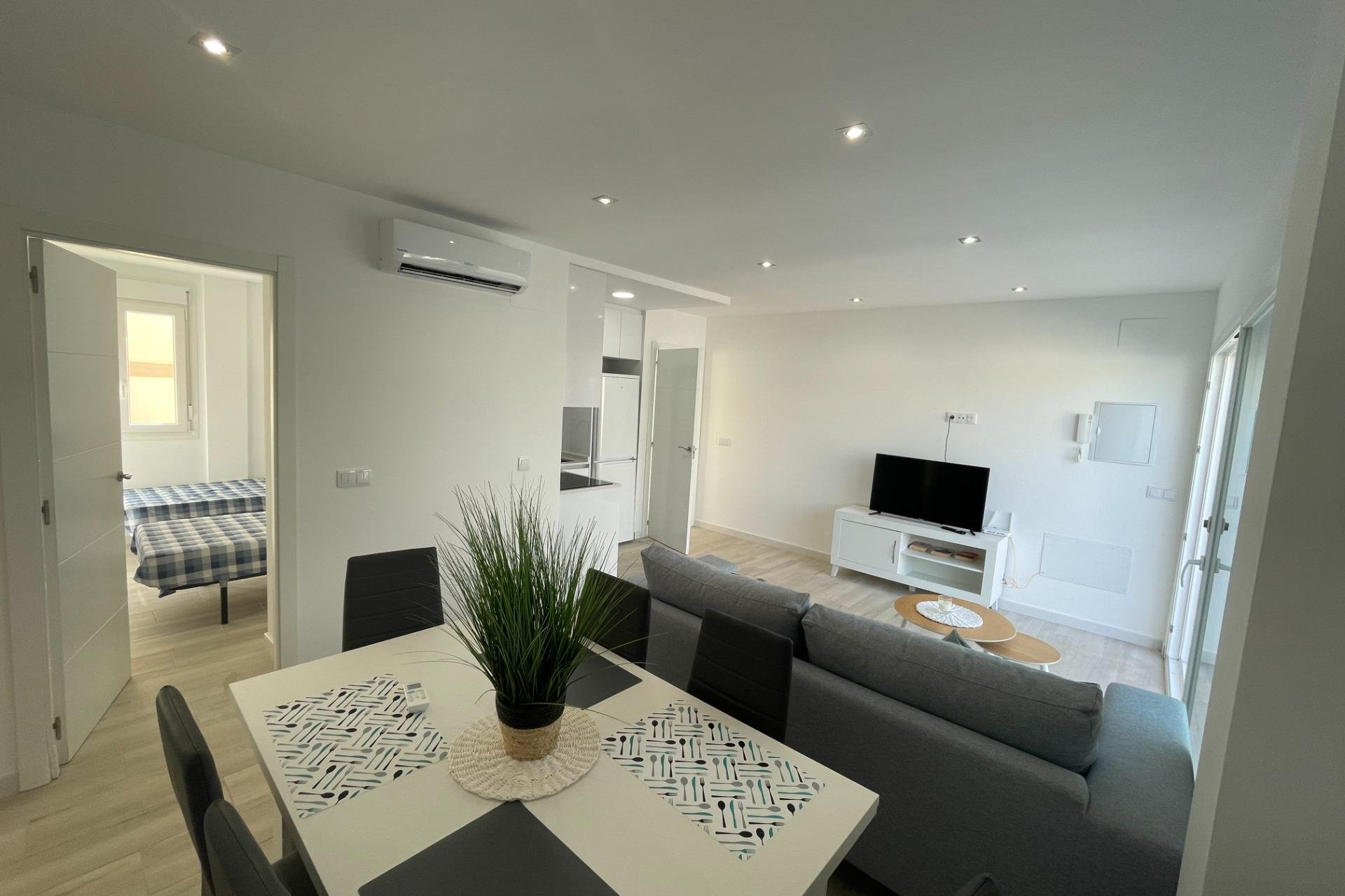 Reventa - Bungalow -
Orihuela Costa - La Regia