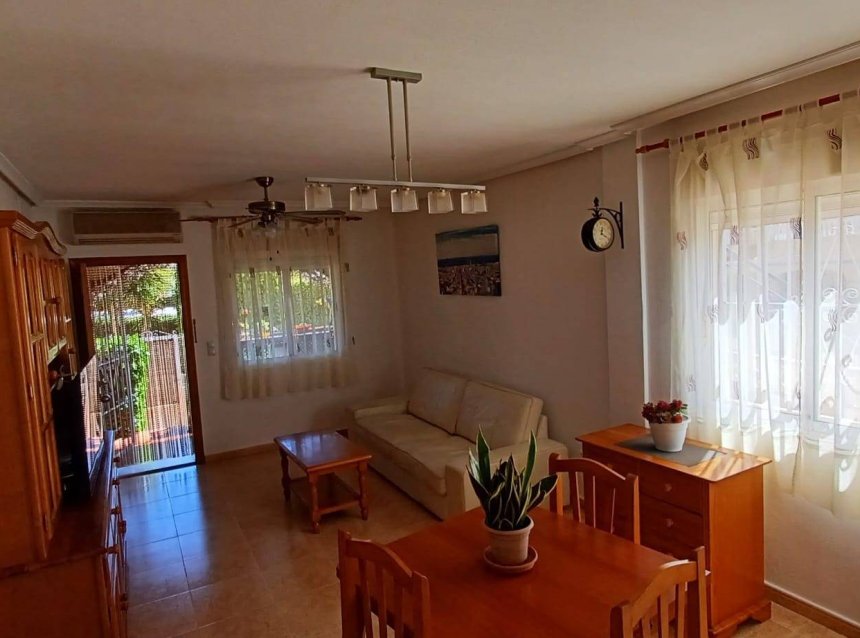 Reventa - Bungalow -
Orihuela Costa - Los Almendros-la Florida