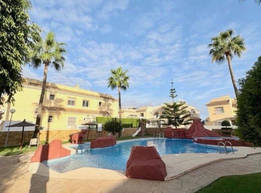 Reventa - Bungalow -
Orihuela Costa - Los Dolses