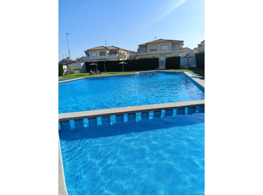 Reventa - Bungalow -
Orihuela Costa - Playa Flamenca