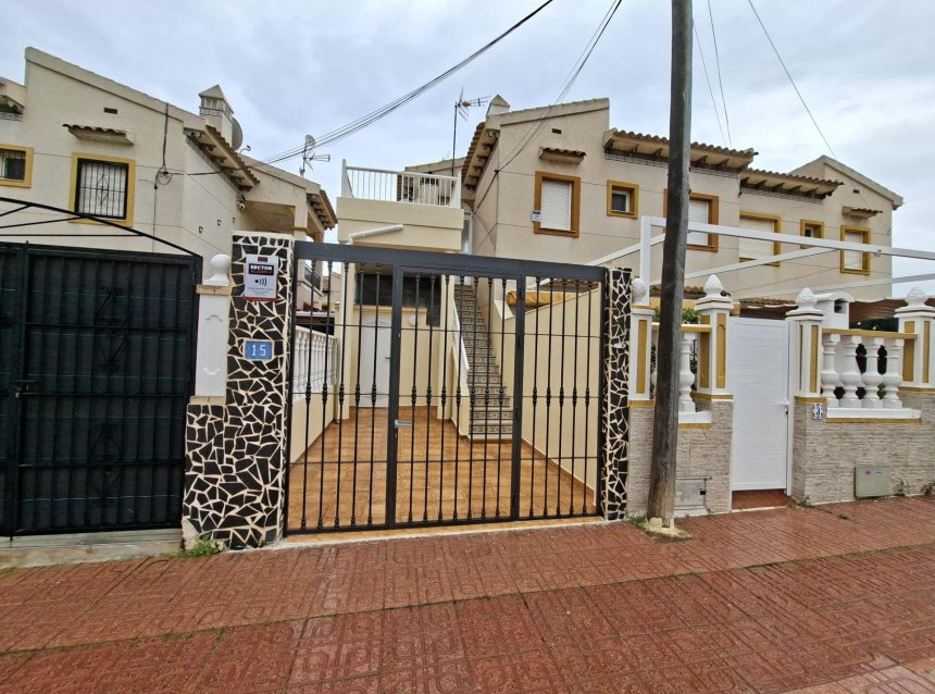 Reventa - Bungalow -
Orihuela Costa - Punta Prima