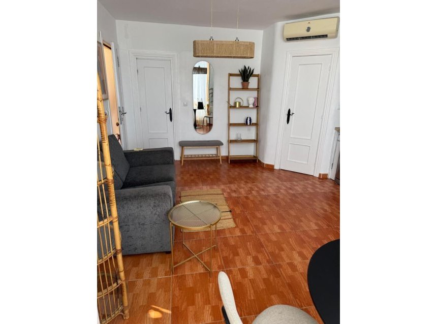 Reventa - Bungalow Penthouse -
Torrevieja - Punta Prima