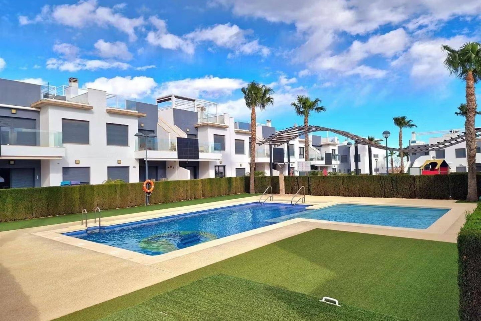 Reventa - Bungalow -
Pilar de la Horadada - Zona Pueblo