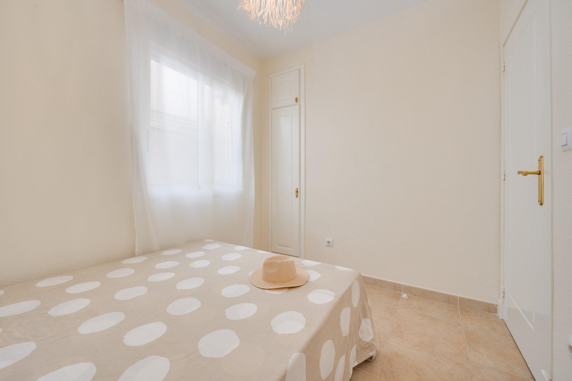 Reventa - Bungalow -
Torrevieja - Aguas Nuevas 1