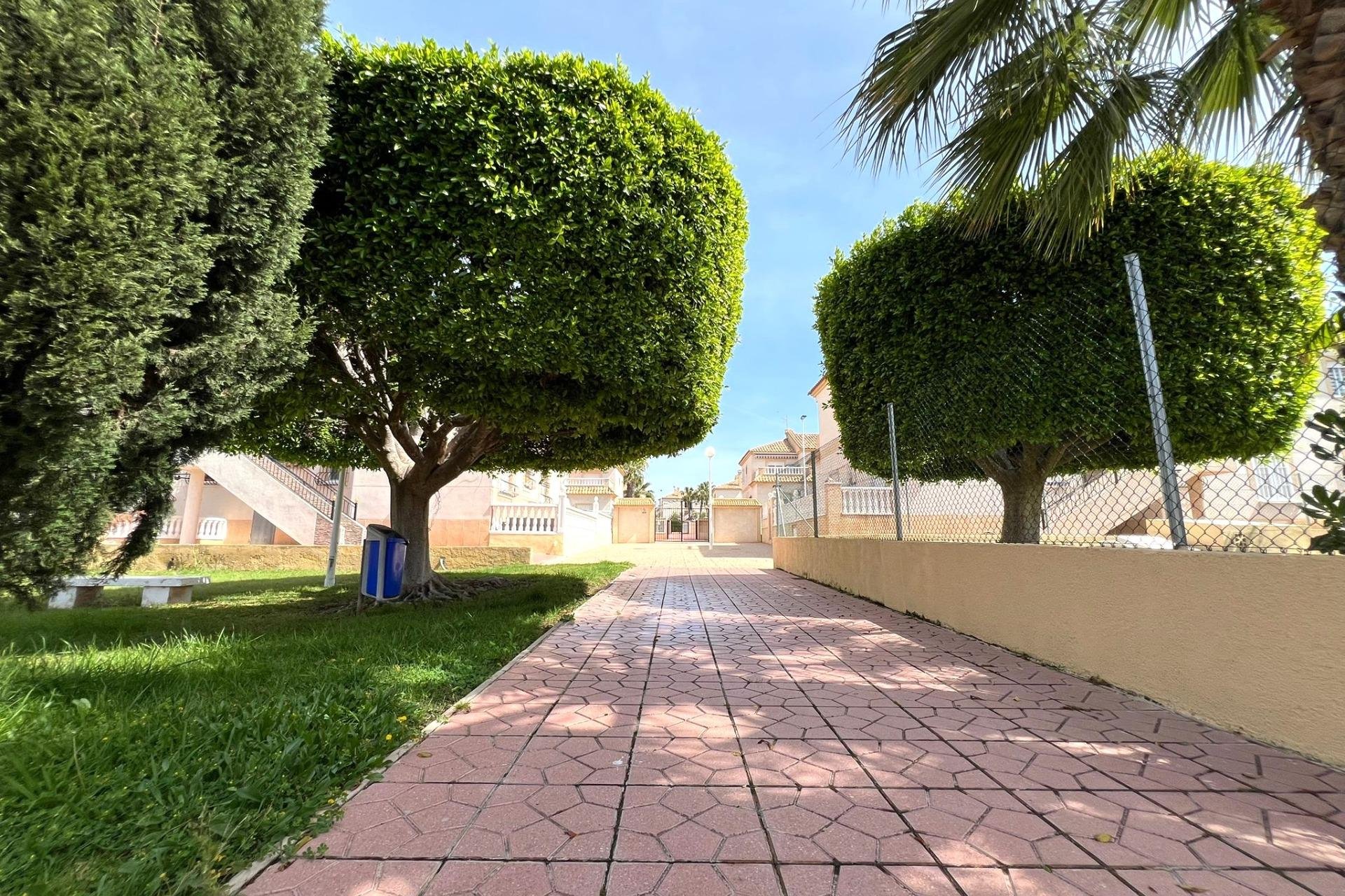Reventa - Bungalow -
Torrevieja - Aguas Nuevas