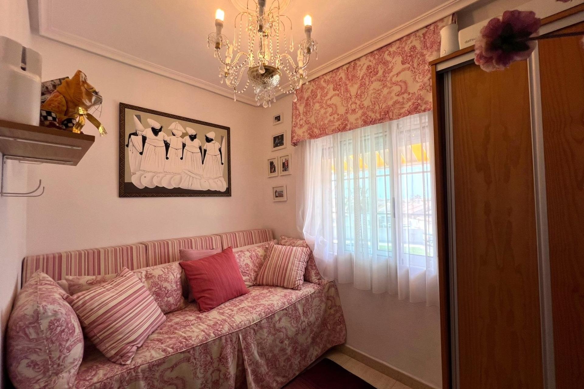 Reventa - Bungalow -
Torrevieja - Aguas Nuevas