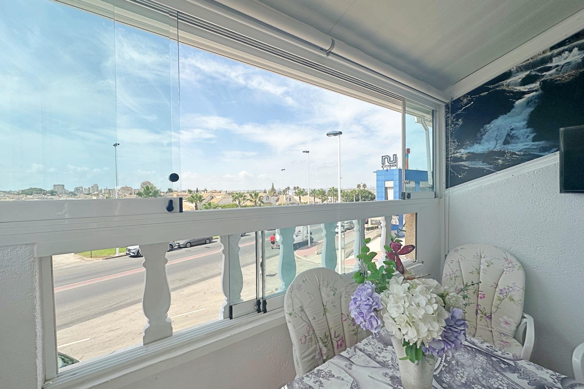 Reventa - Bungalow -
Torrevieja - Aguas Nuevas