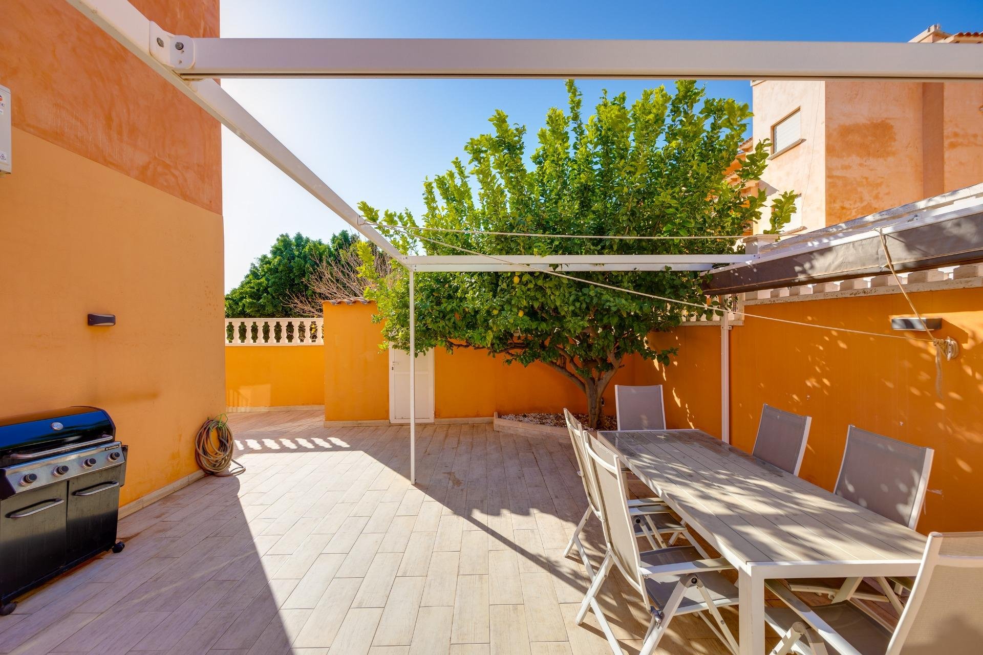 Reventa - Bungalow -
Torrevieja - Aguas Nuevas