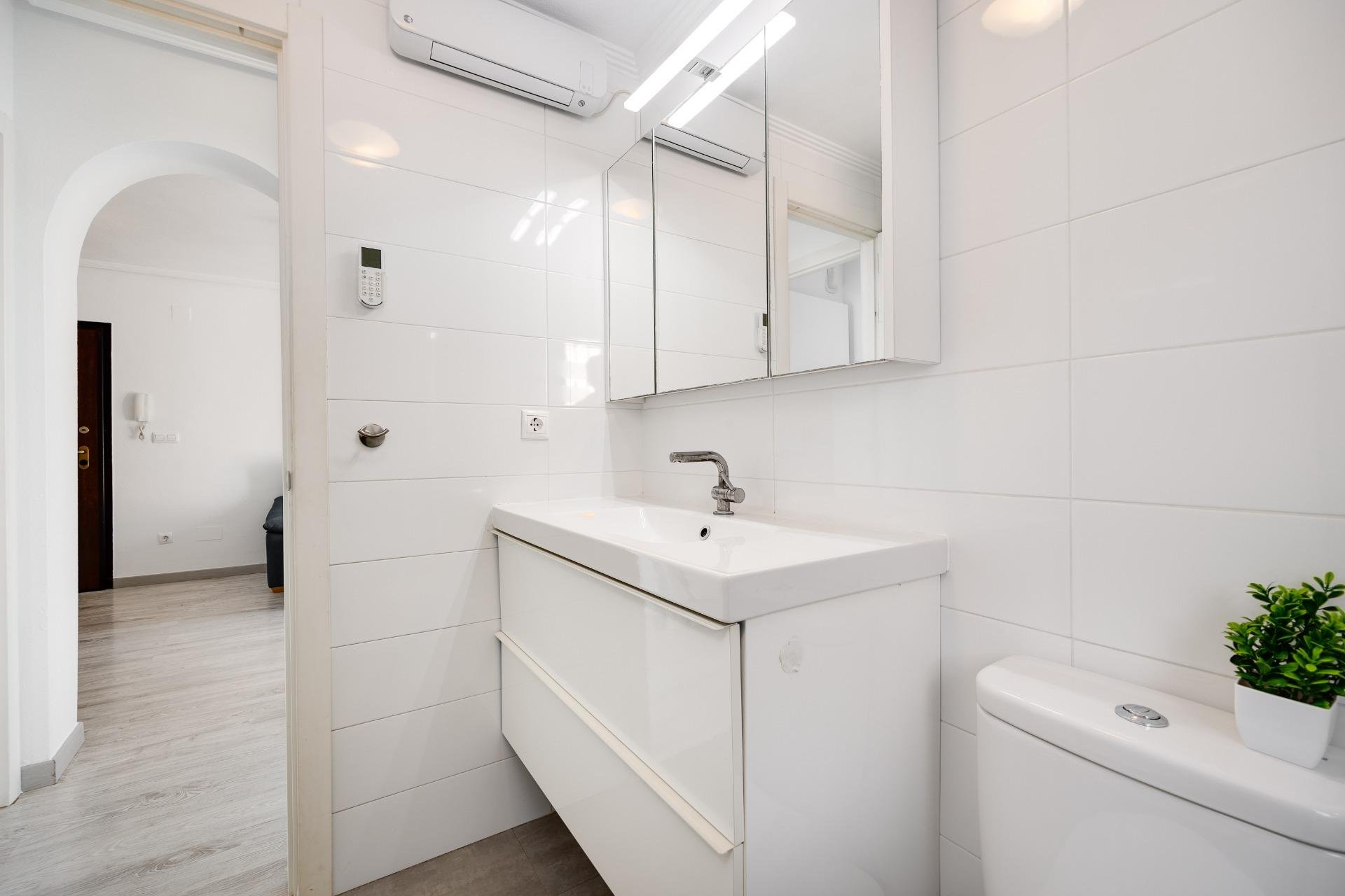 Reventa - Bungalow -
Torrevieja - Aguas Nuevas