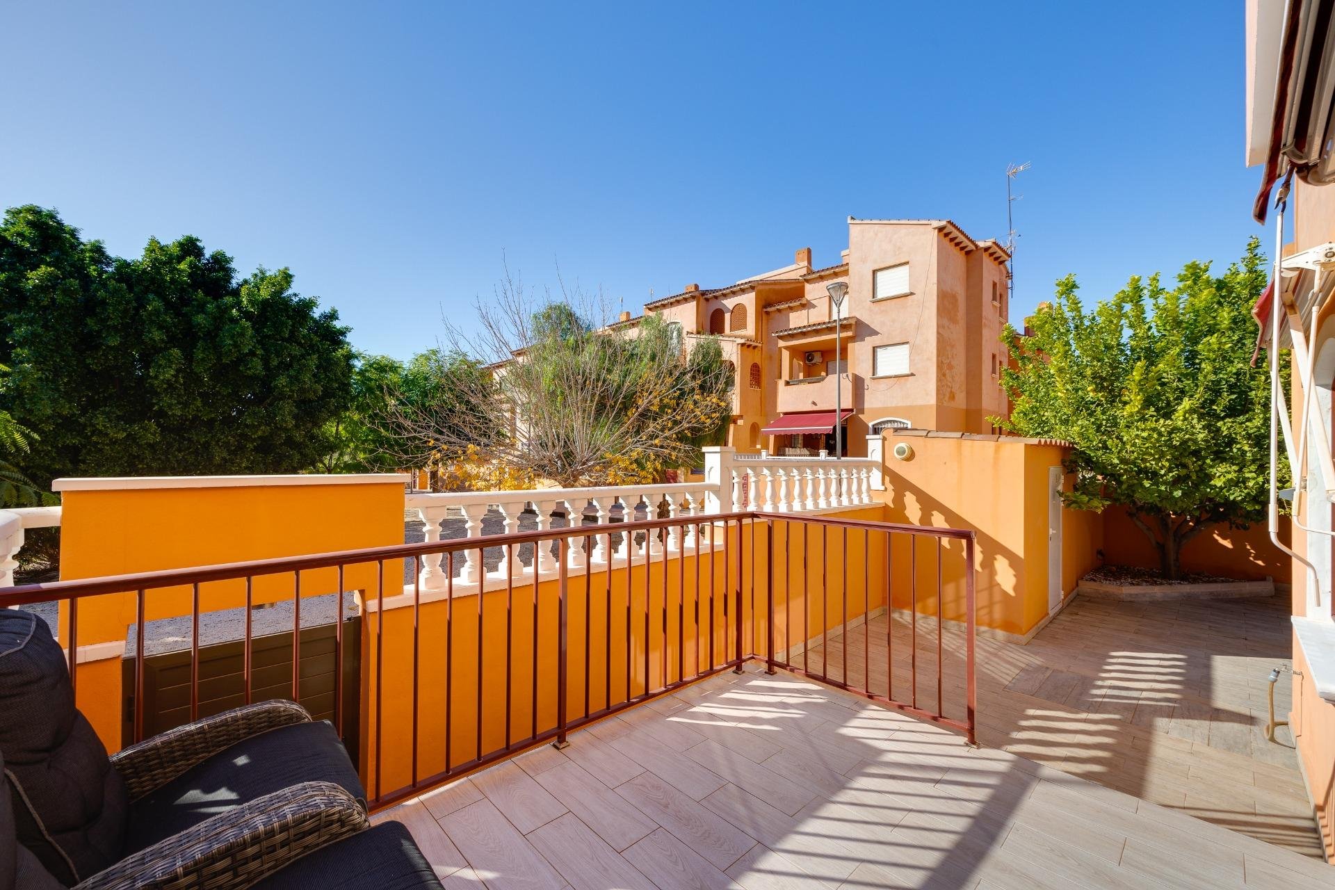 Reventa - Bungalow -
Torrevieja - Aguas Nuevas