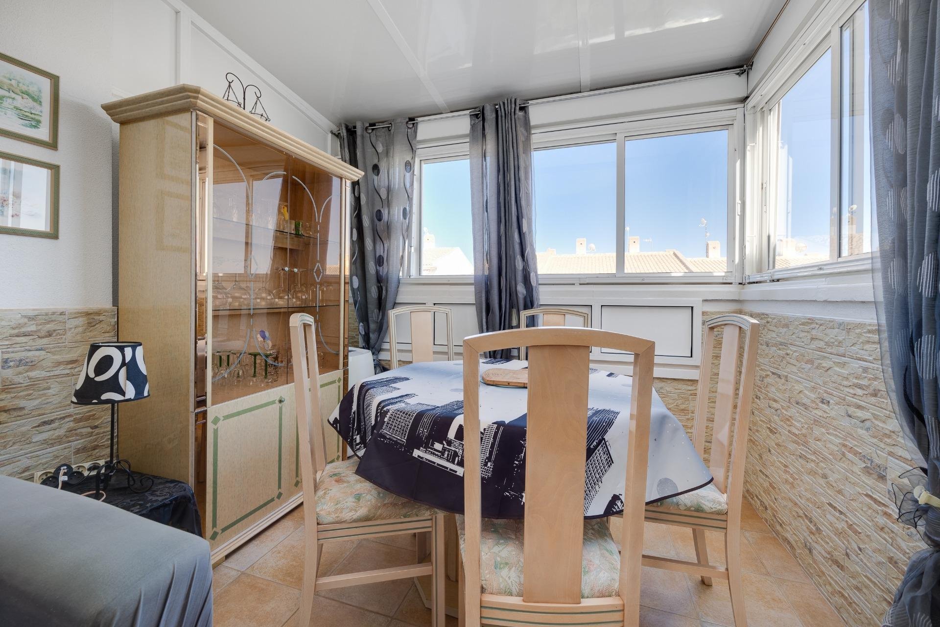 Reventa - Bungalow -
Torrevieja - Aguas Nuevas