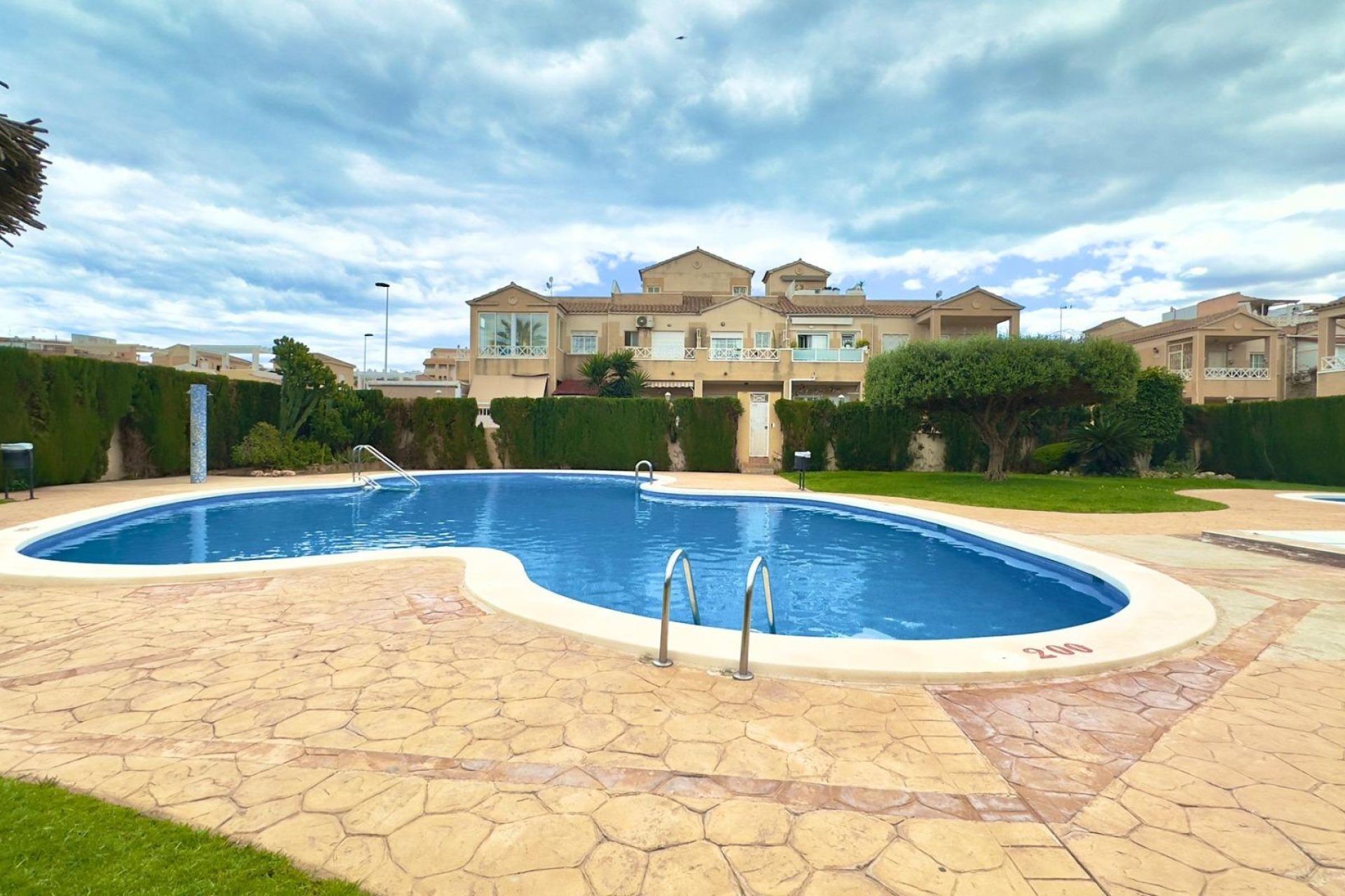 Reventa - Bungalow -
Torrevieja - Centro