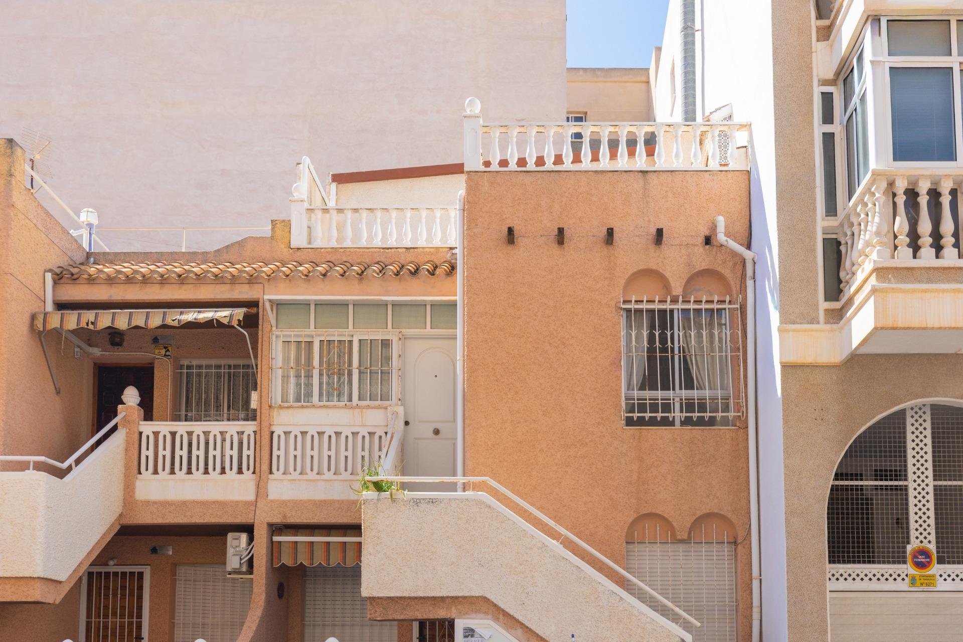 Reventa - Bungalow -
Torrevieja - Centro