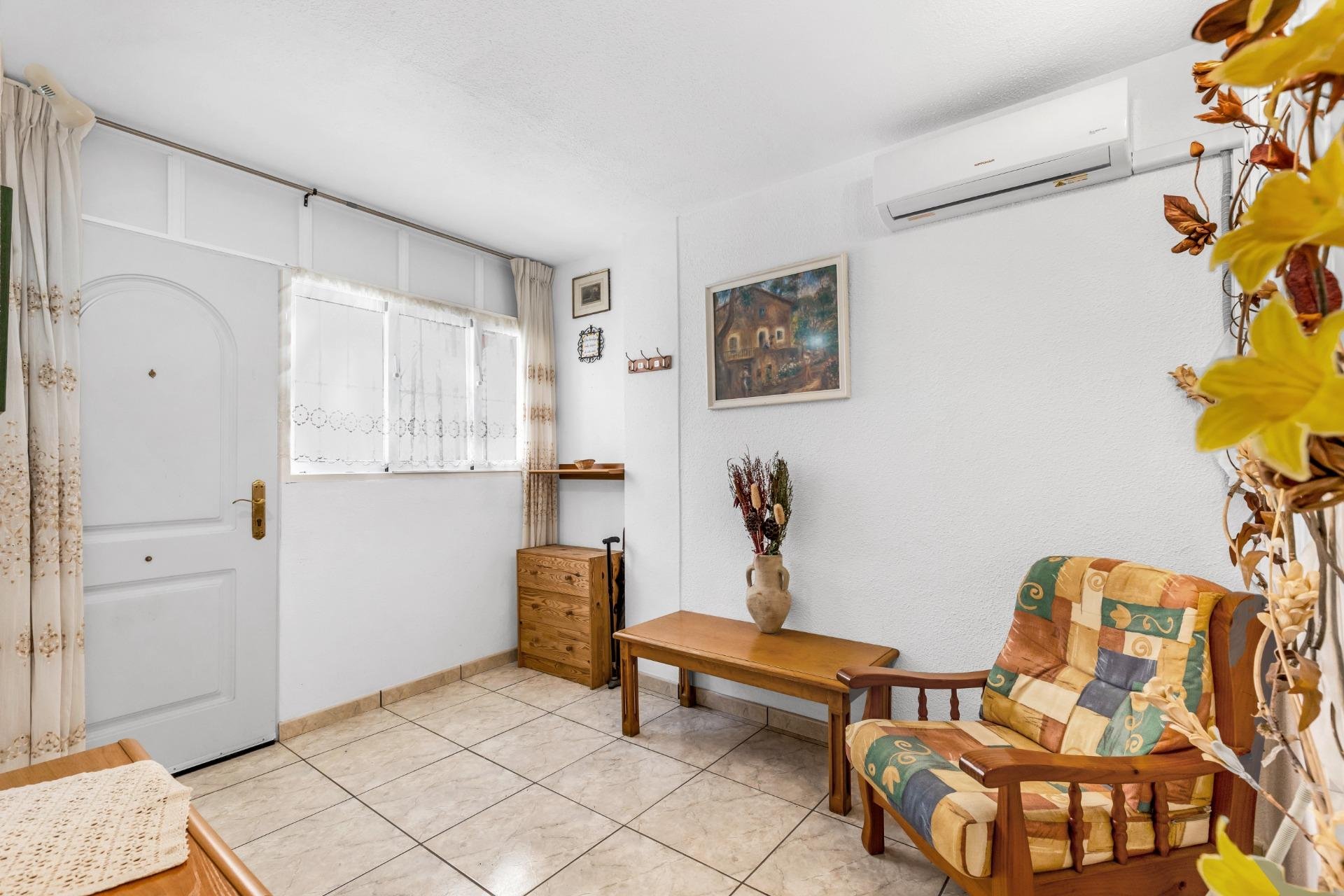 Reventa - Bungalow -
Torrevieja - Centro