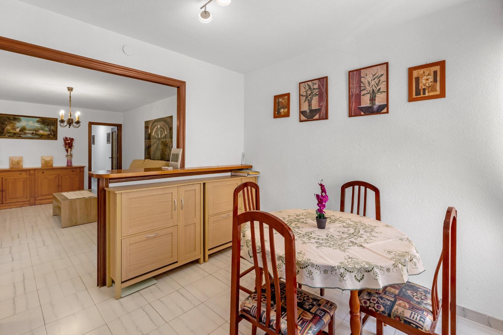Reventa - Bungalow -
Torrevieja - Centro