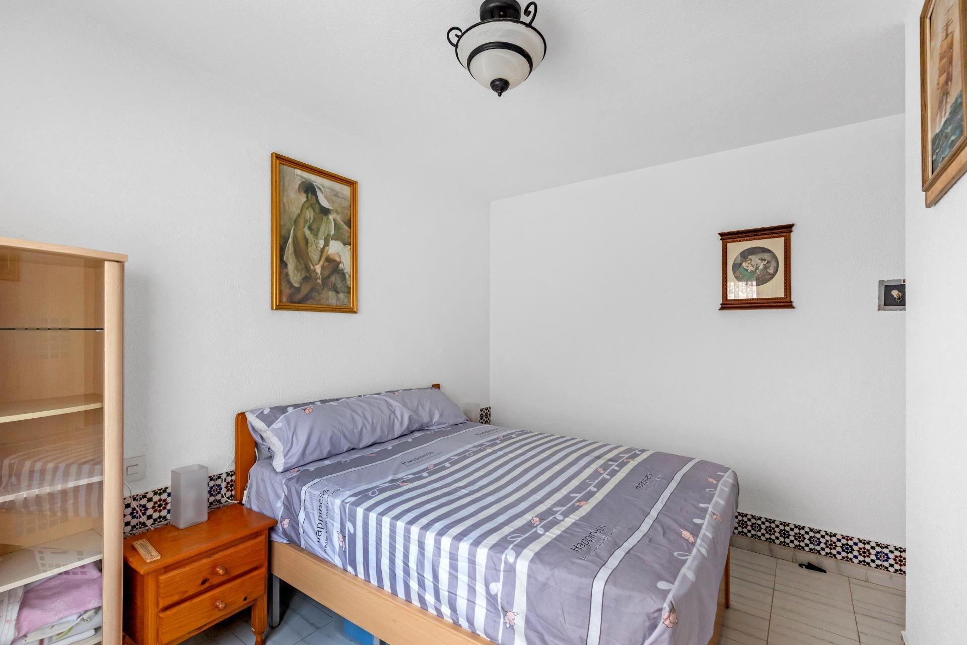 Reventa - Bungalow -
Torrevieja - Centro