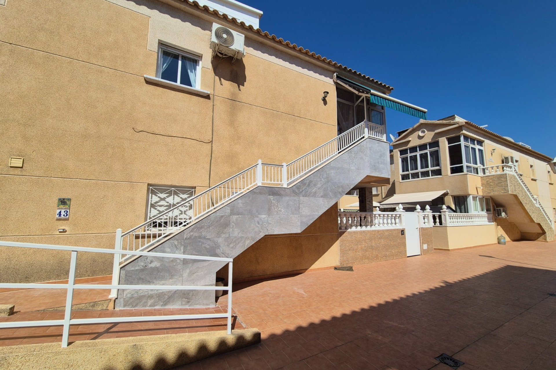 Reventa - Bungalow -
Torrevieja - Costa Blanca