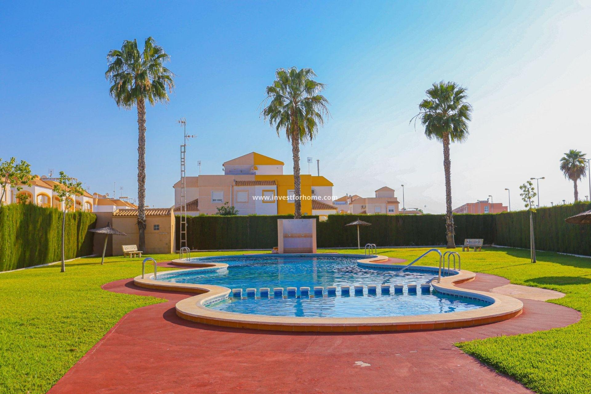 Reventa - Bungalow -
Torrevieja - El Limonar